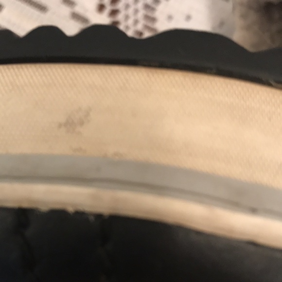 SOREL Sz 7 Women Black And White Winter Boots - Picture 9 of 9